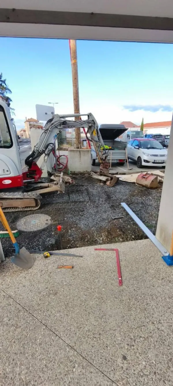 Allée piétonne en pavé Tepia avec accès PMR